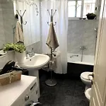 펜션 Rosy's House With Amenities Near Chania *