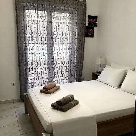 Rosy's House With Amenities Near Chania 度假居