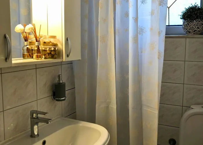 Rosy's House With Amenities Near Chania Hébergement de vacances *