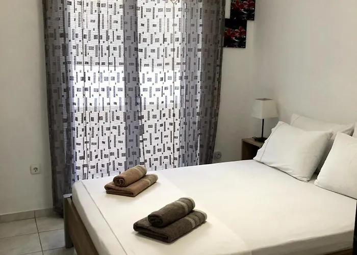 Rosy's House With Amenities Near Chania Hébergement de vacances